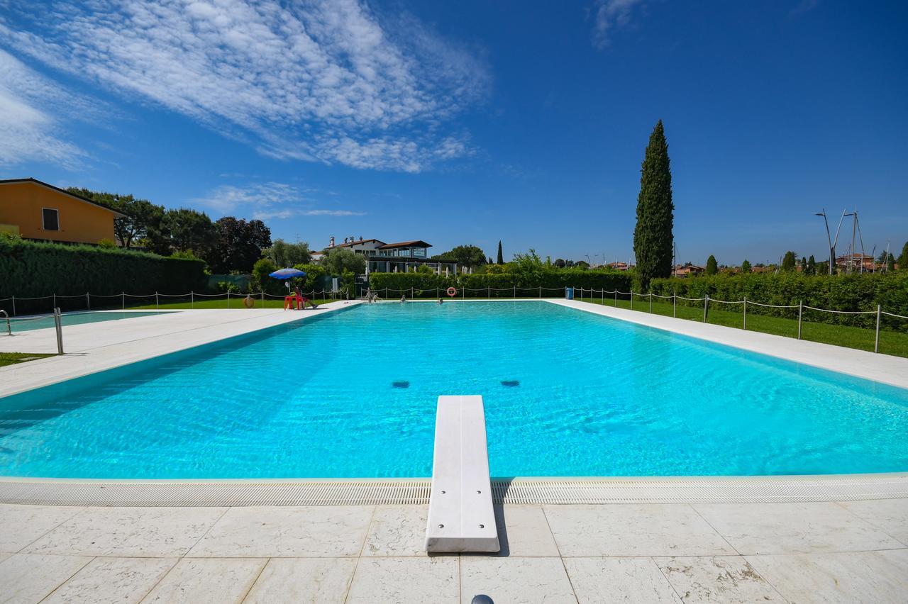 Sirmione Beach Apartment Exterior foto