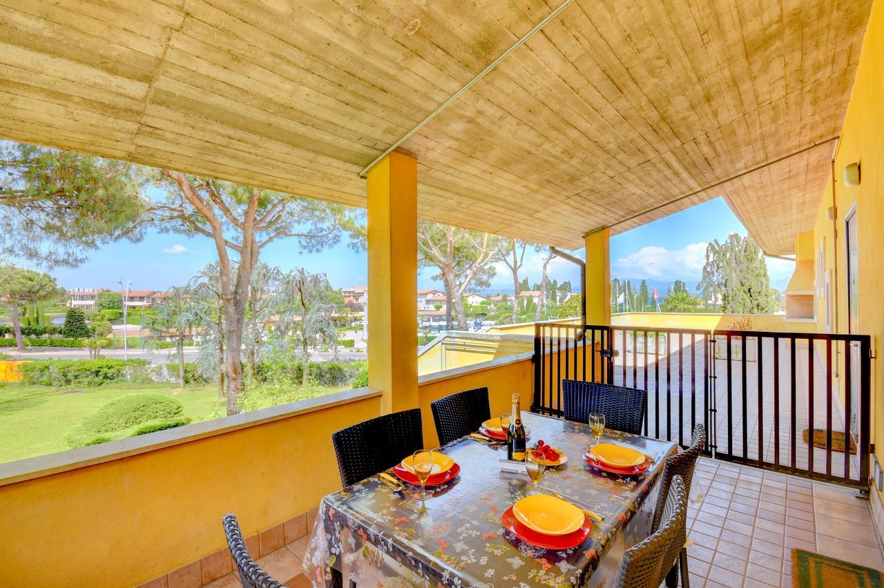 Sirmione Beach Apartment Exterior foto